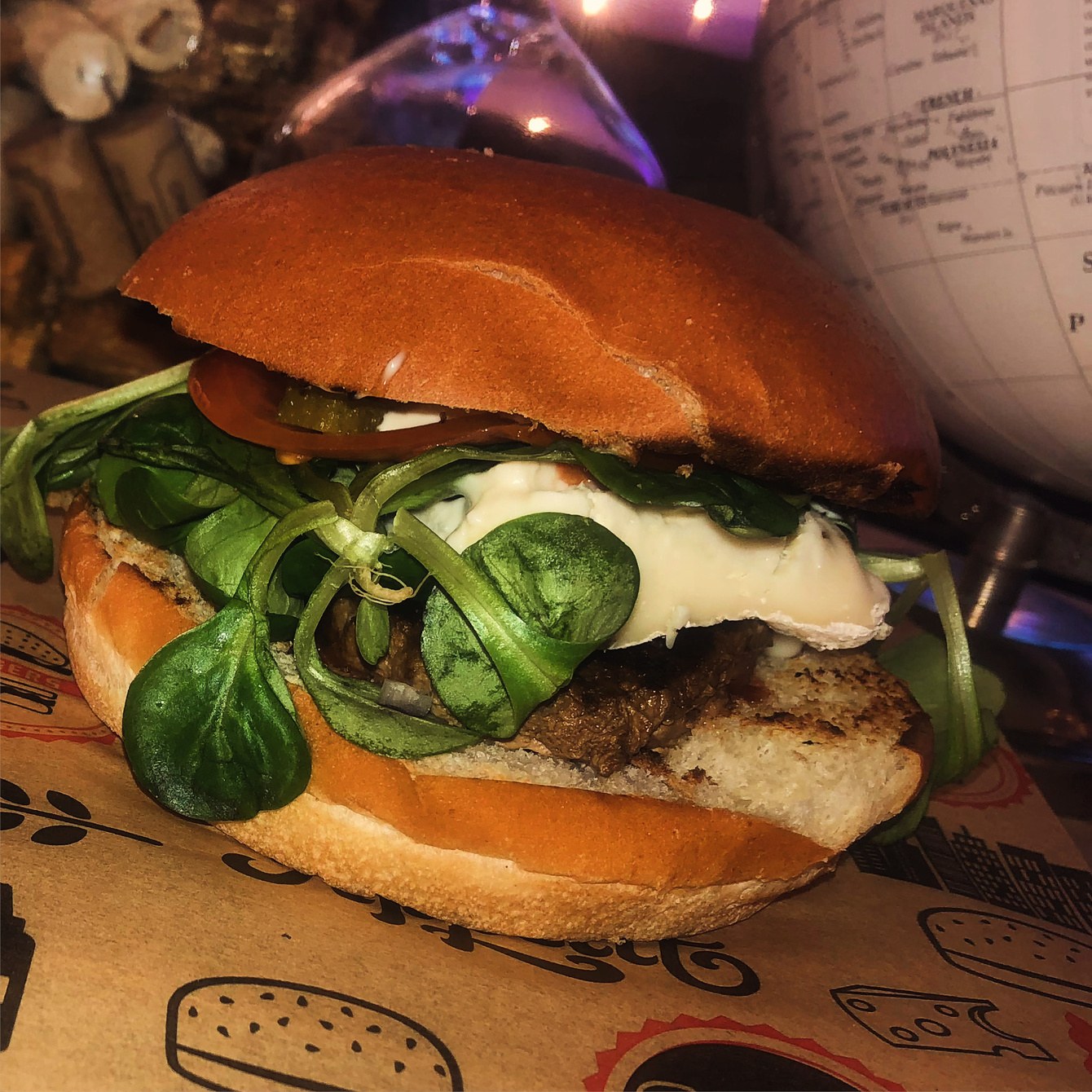 Burger préparé à la maison